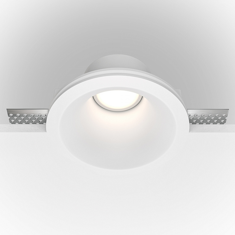 Maytoni Technical Downlight Gyps Modern DL002-1-01-W