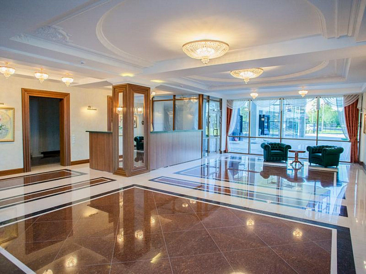 Класически полилей Maytoni Palace DIA890-CL-10-G
