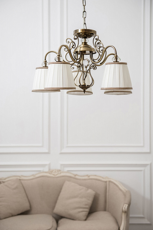 Класически полилей Maytoni Vintage ARM420-05-R