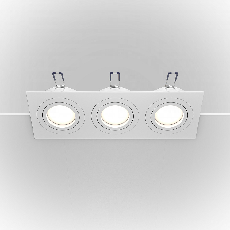 Maytoni Technical Downlight Atom DL024-2-03W