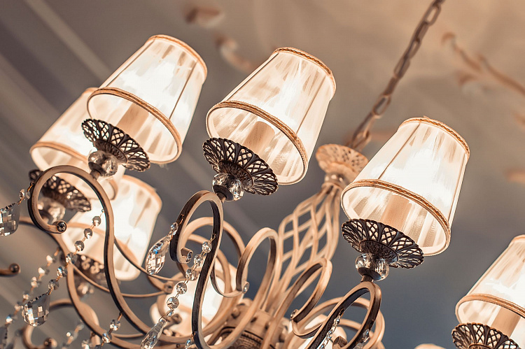 Класически полилей Maytoni Grace ARM247-10-G