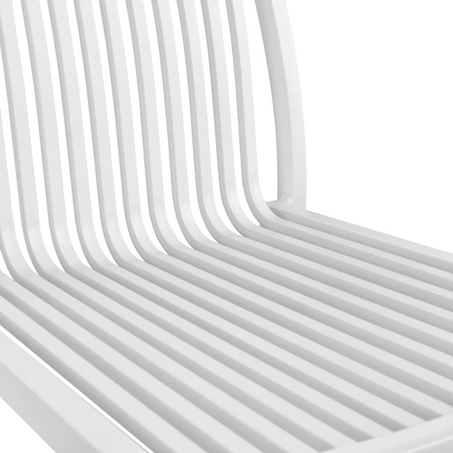 Стол бял цвят