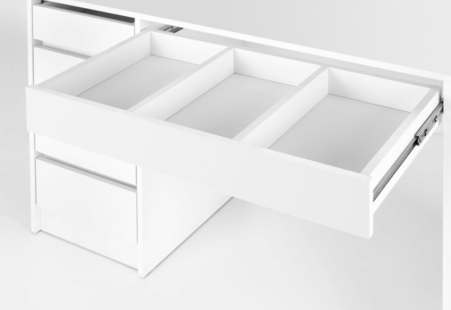 Тоалетка – бяла