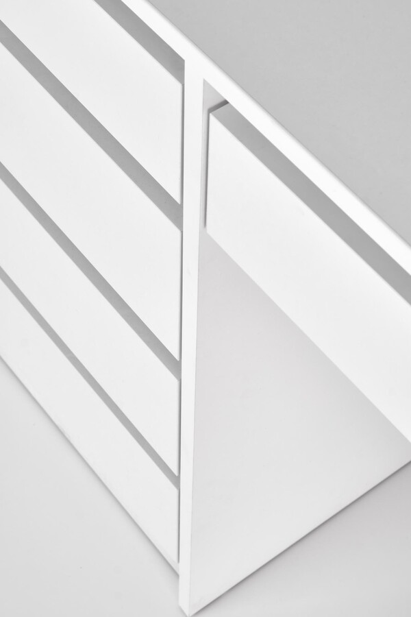 Тоалетка – бяла