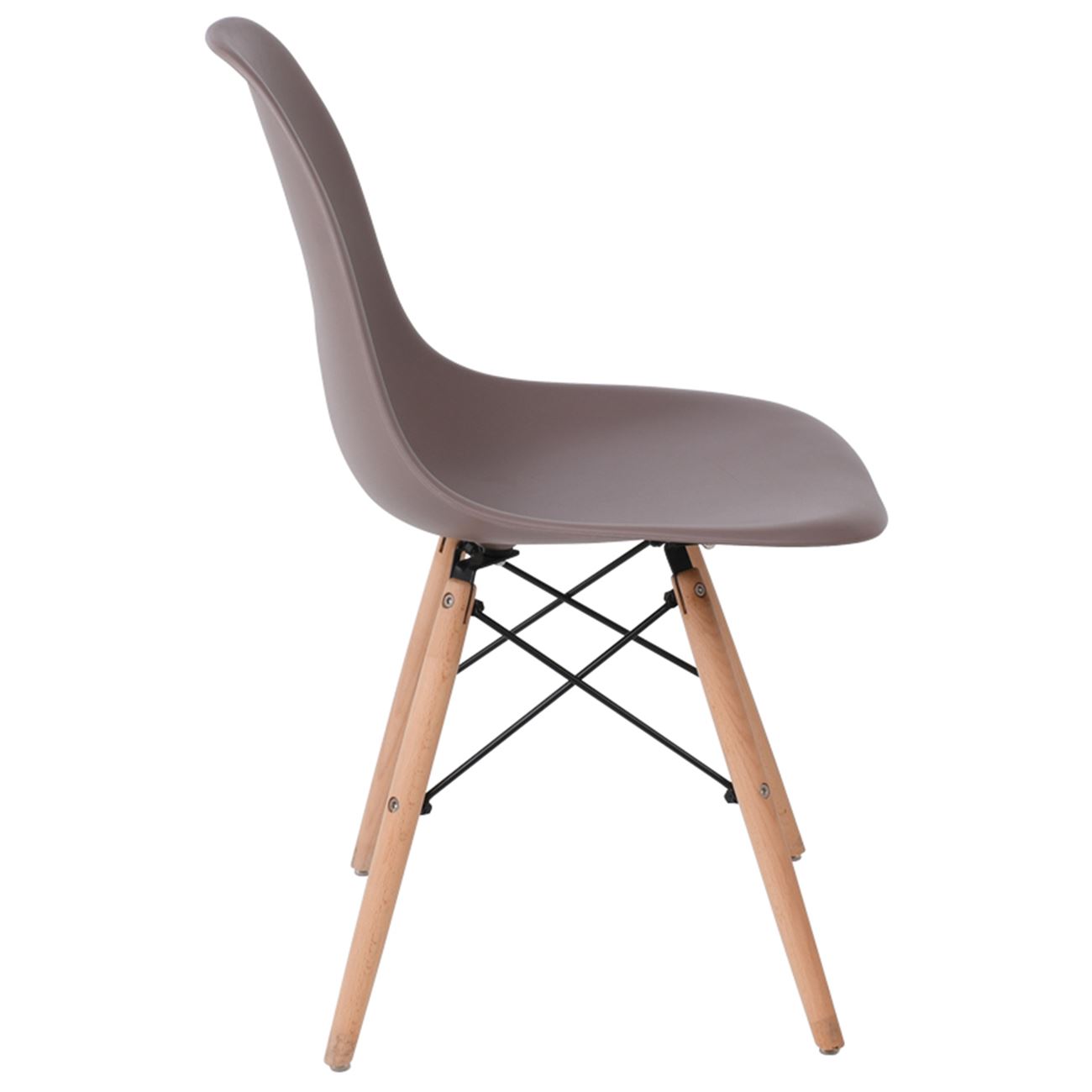 Стол – бежов цвят