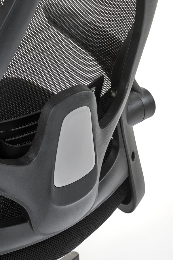 Офис стол – черен