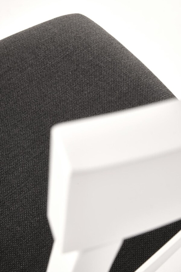 Дървен стол – сиво/бял