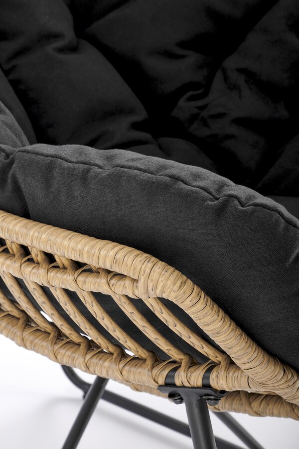 Стол – черен/естествен