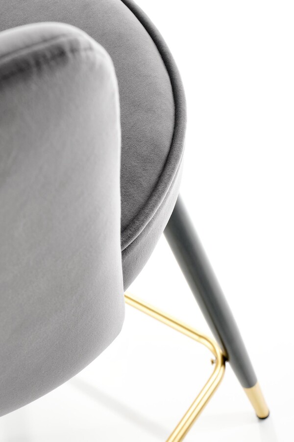 Велурен стол – сив