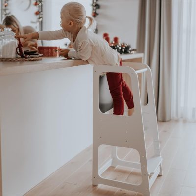 Образователно Столче с Черна Дъска и Регулируема Височина