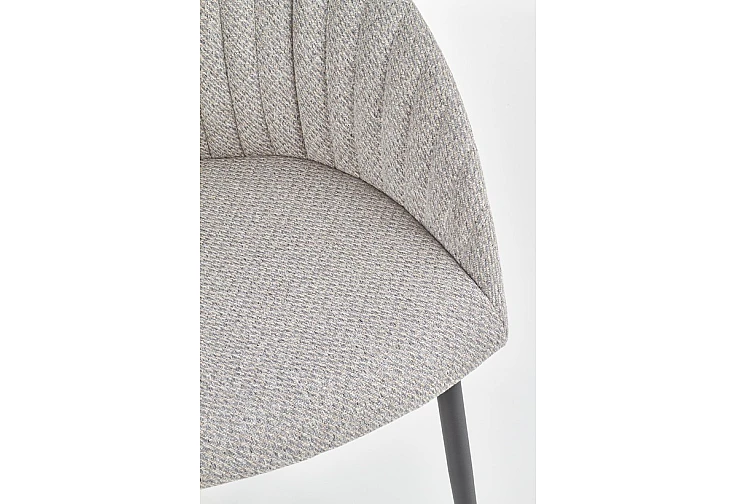 trapezen-stol-k-357-siv-737×504