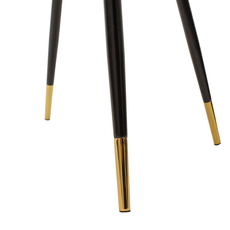 Стол сив цвят