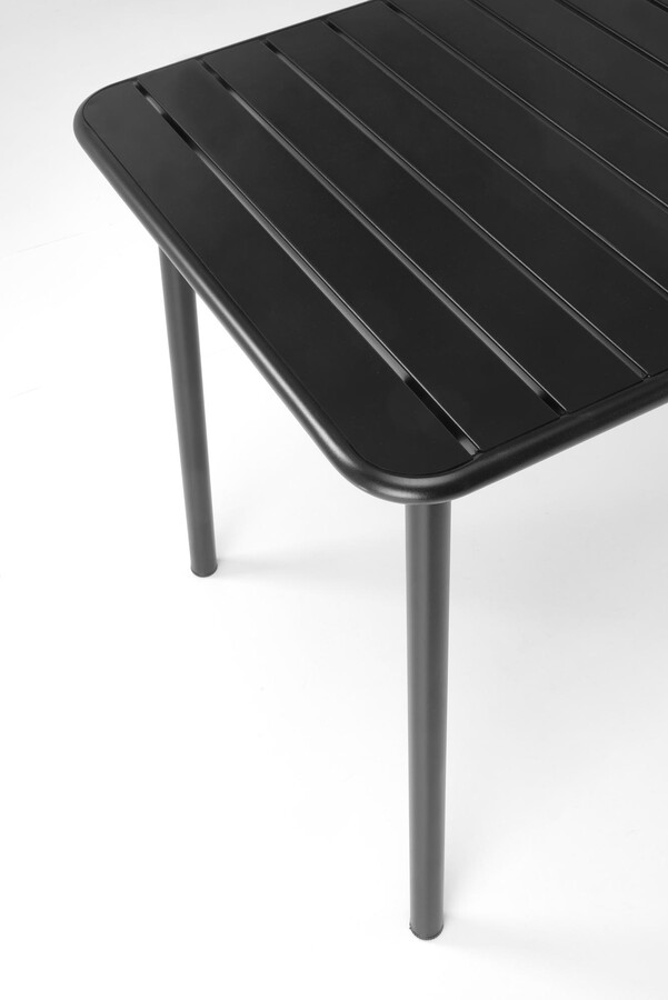 Маса  140×70 – черна