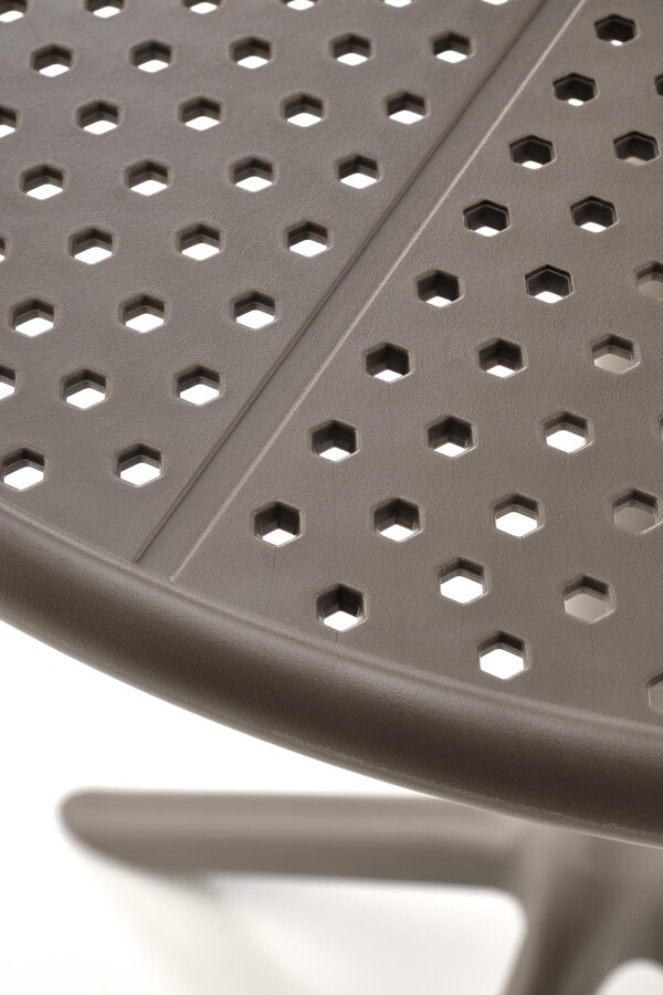 Кръгла маса  60 – каки