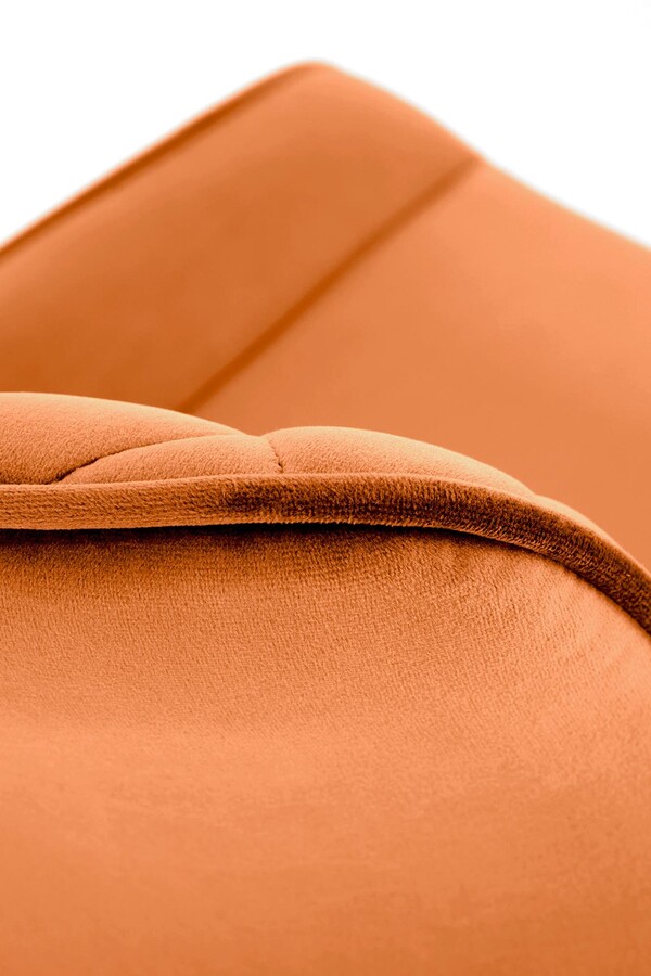 Въртящ се стол- канела