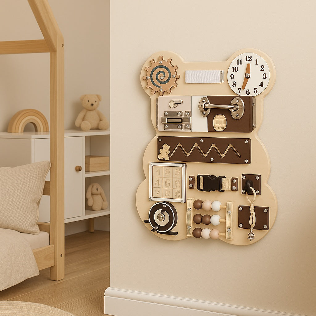 Дървен Бизи Борд Мече GINGER HOME