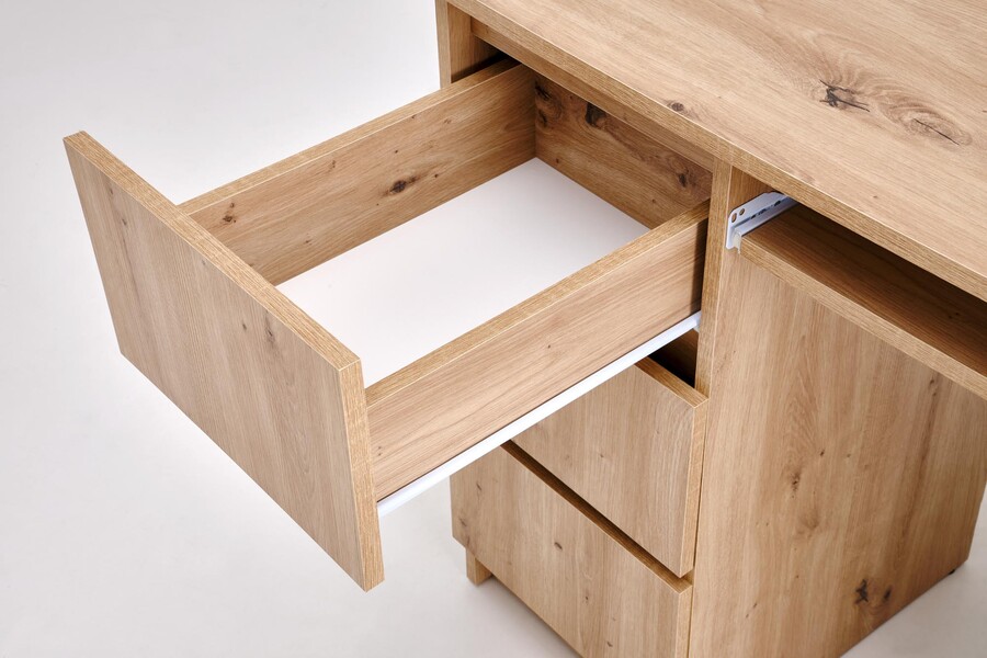 бюро с чекмеджета – дъбов художествен артикул