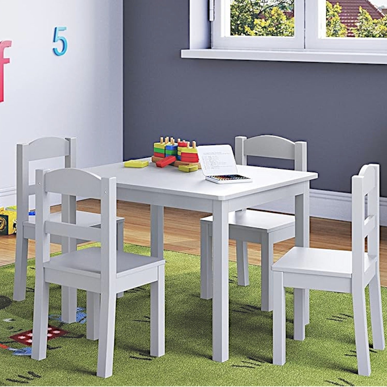 Детска Маса с 4 Столчета GINGER HOME