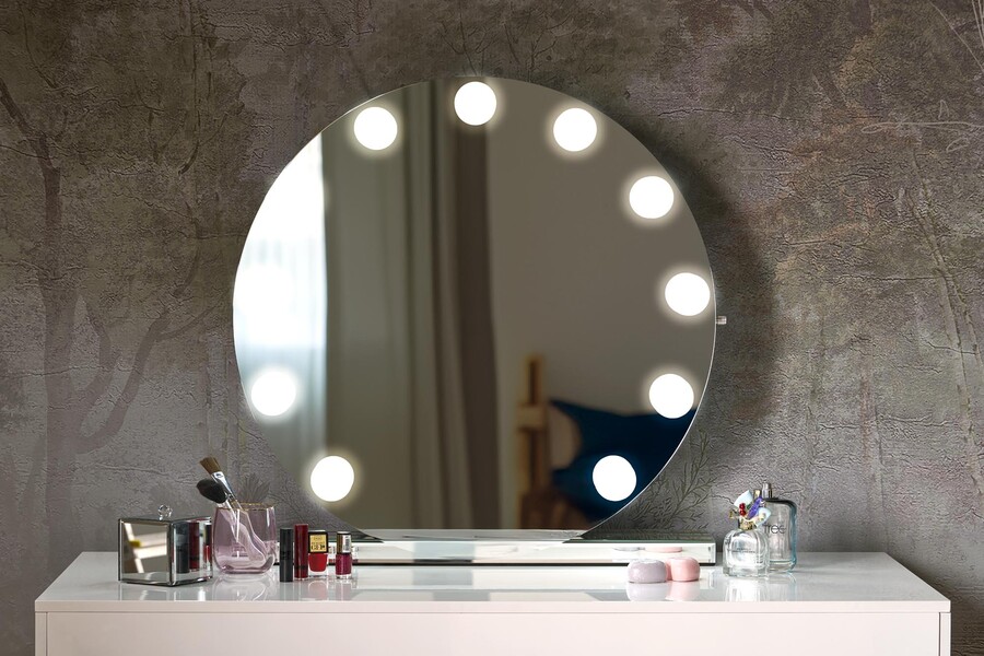 Огледало с LED осветление – сребристо