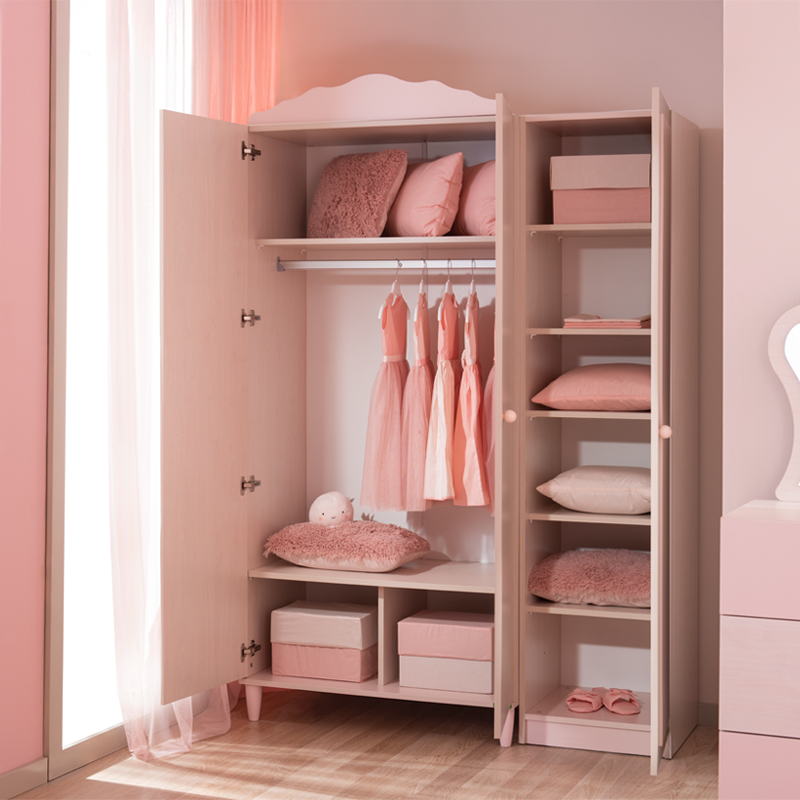 Трикрилен детски гардероб POLLINA