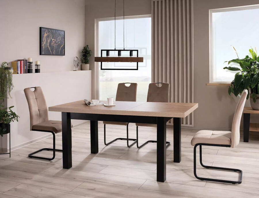 Стол – бежов