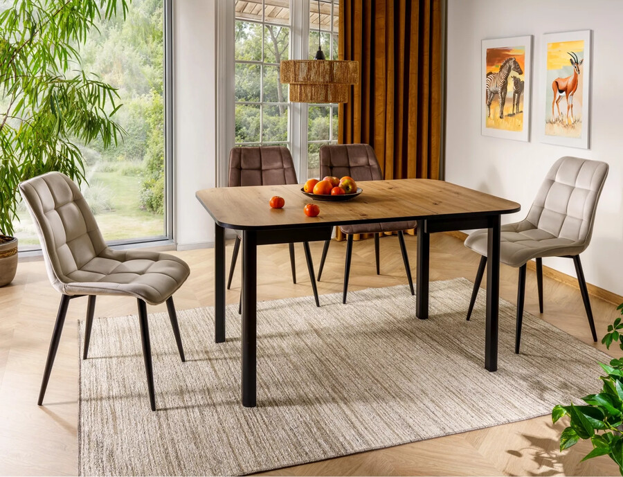 Кадифен стол – светло бежов