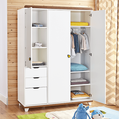 Трикрилен детски гардероб KAKULE